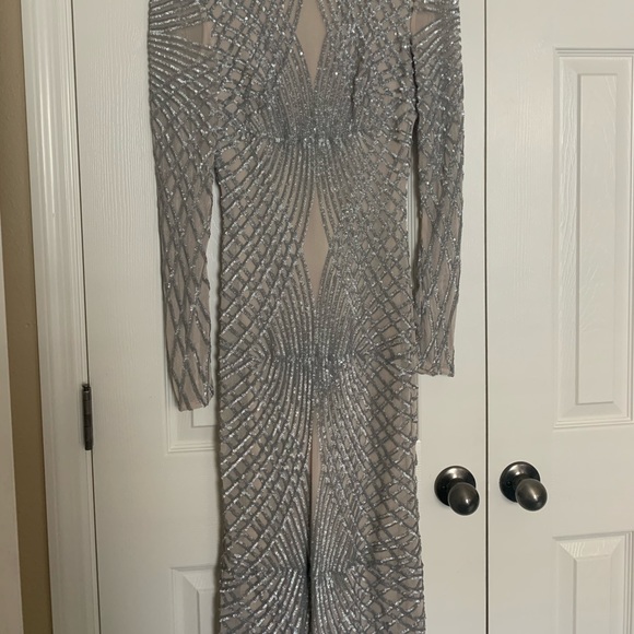 NWOT Akira Chicago Floor Length Sequin Prom Gown - Picture 3 of 9